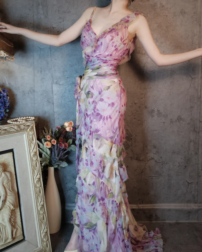 French Romantic Purple Floral Print V-neck Backless Layered Pleated Chiffon Prom Dress Evening Dress P4312