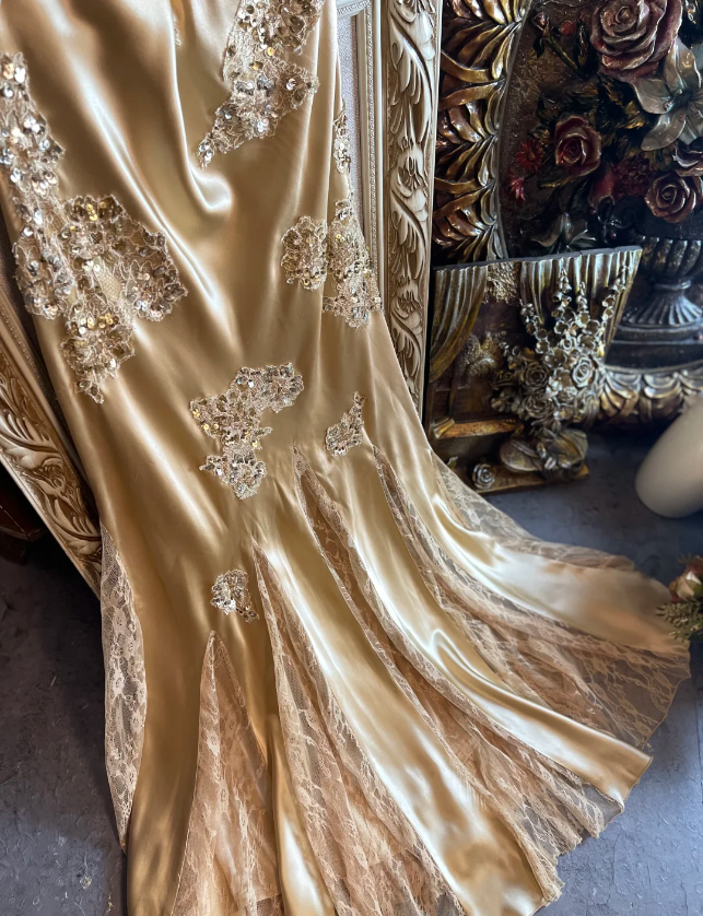 Vintage Mermaid Champagne Gold Sequined Lace Satin Long Prom Dress Evening Dress P4326