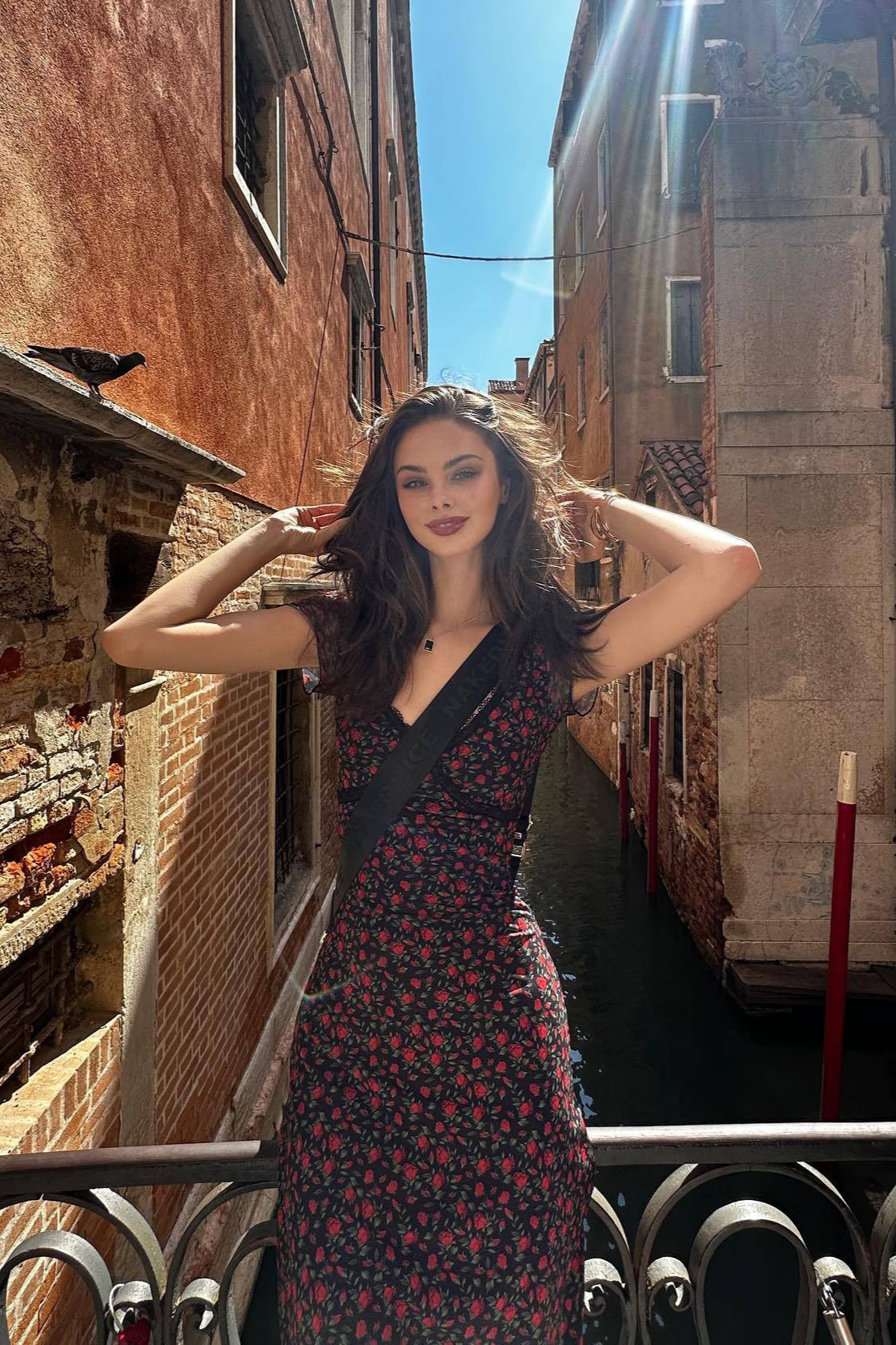 Black Rose V Neck Slim Fitted Bodycon Floral Dress