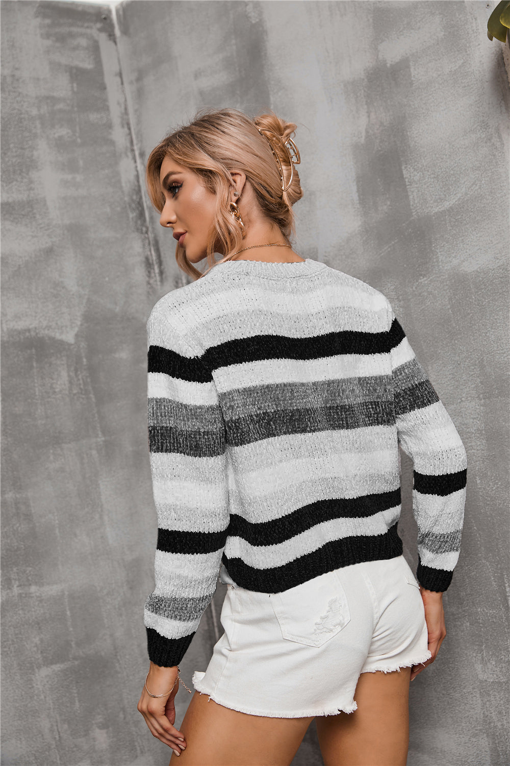 RadyRin Cozy Patchwork Fleece Sweater for Effortless Style