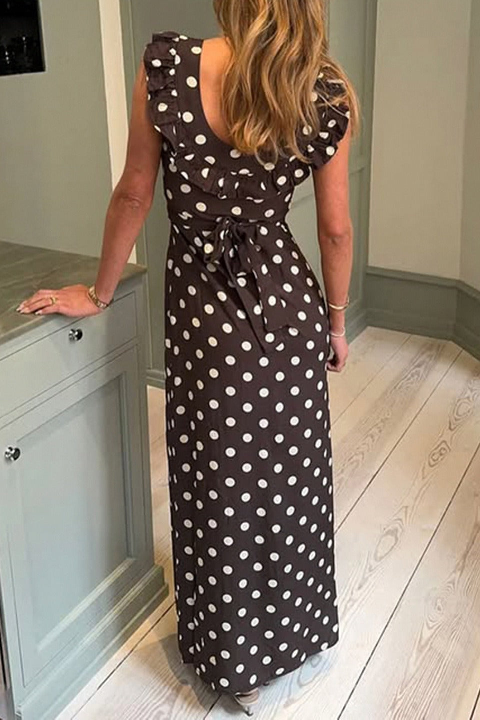 Polka Dot Scoop Neck Cap Sleeve Maxi Dress