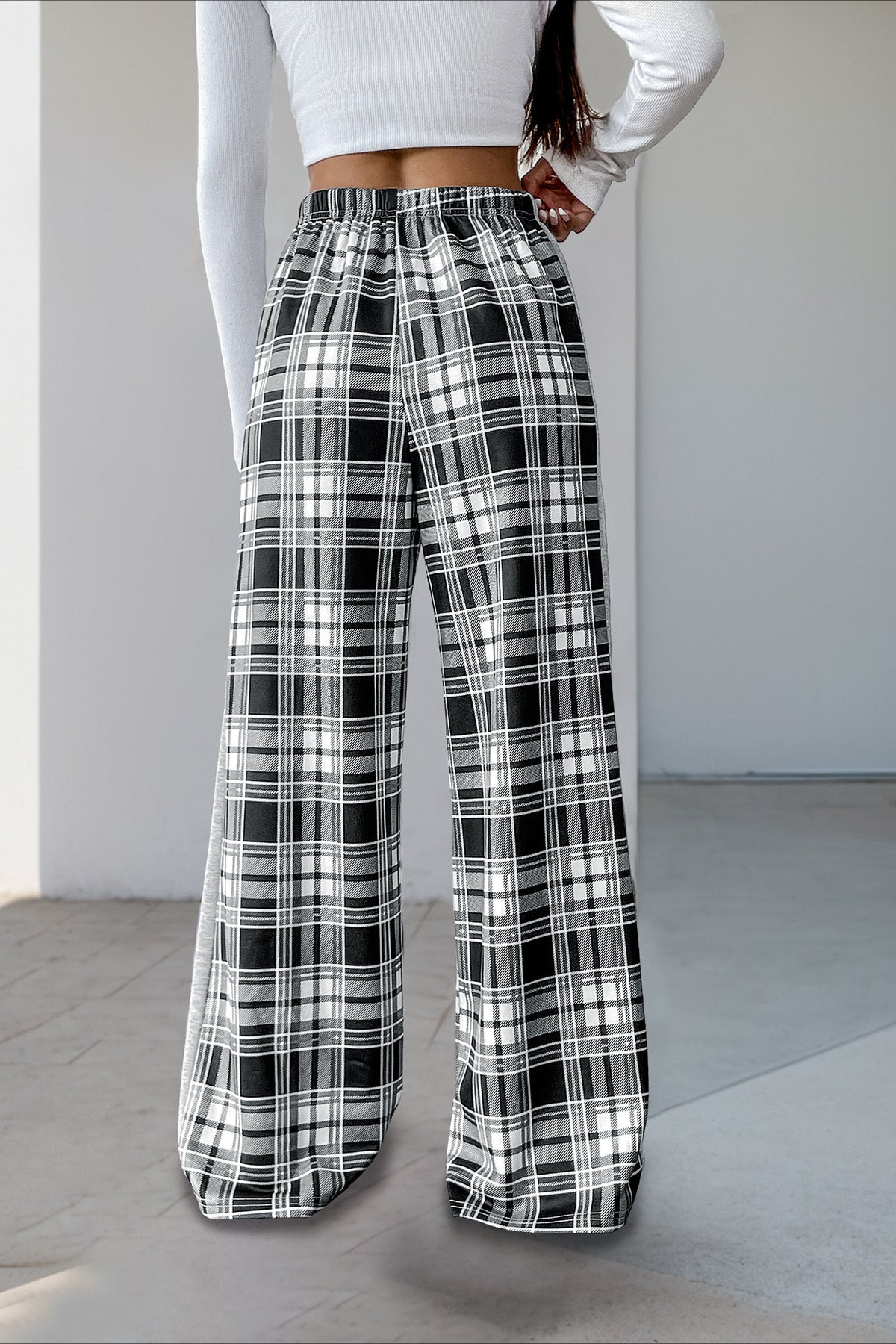 Plaid Elastic Waist Loose Fit Pants
