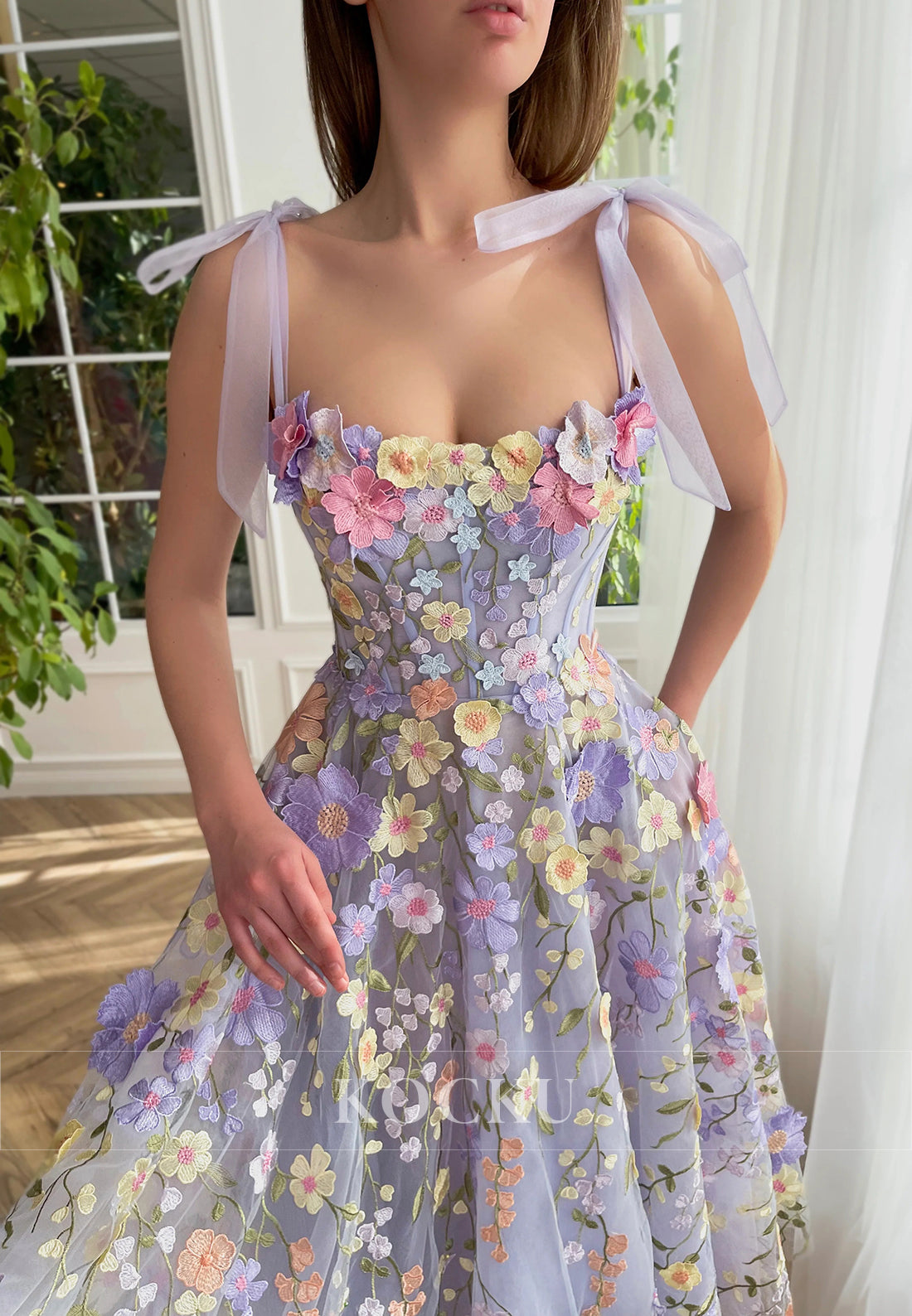 Spaghetti Straps Square Floral Embossed Tea-Length Prom Dresses