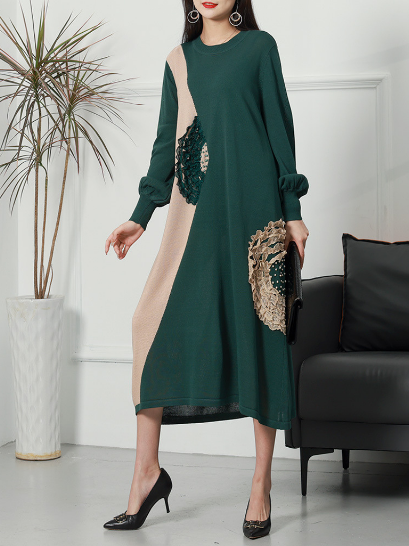 Two-Tone Knit Round Neck Balloon Sleeve Appliqué Midi Dress 3