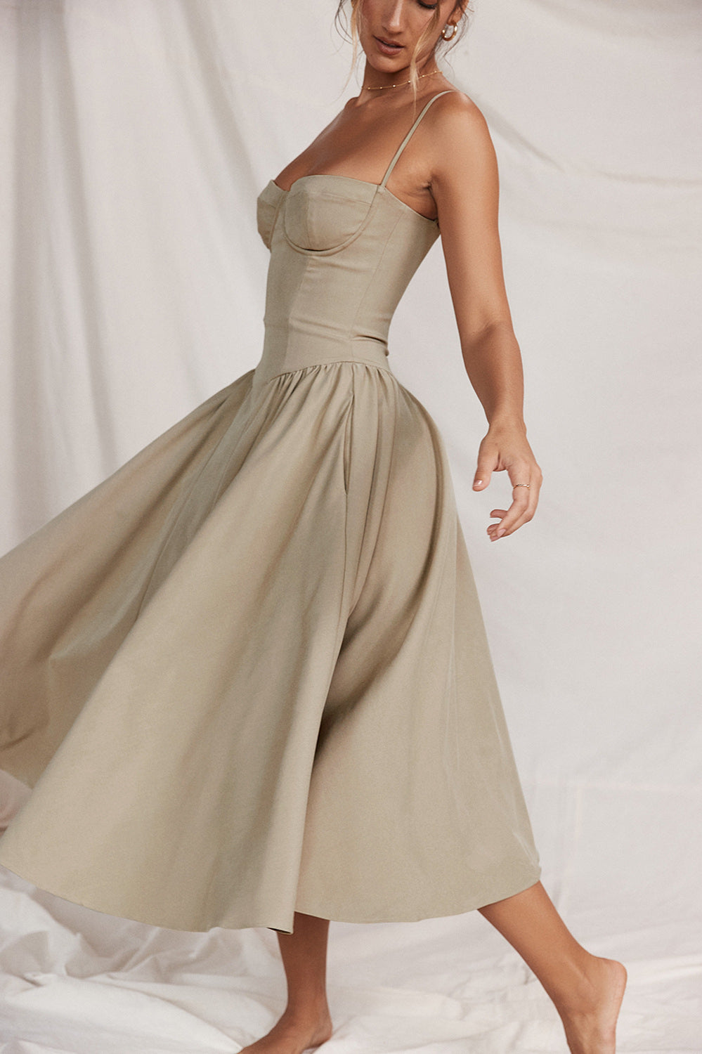 Elegant Vintage Cami Bodycon Midi Dress