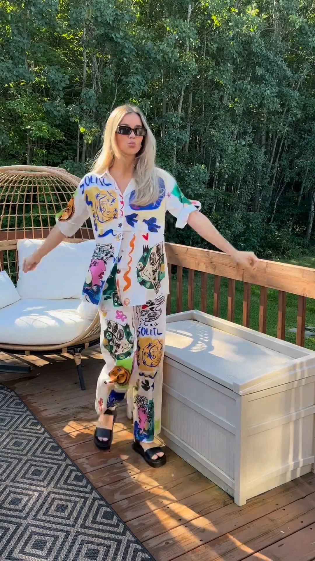 Artistic Graffiti Print Casual Two-Piece Set - Fashionpara