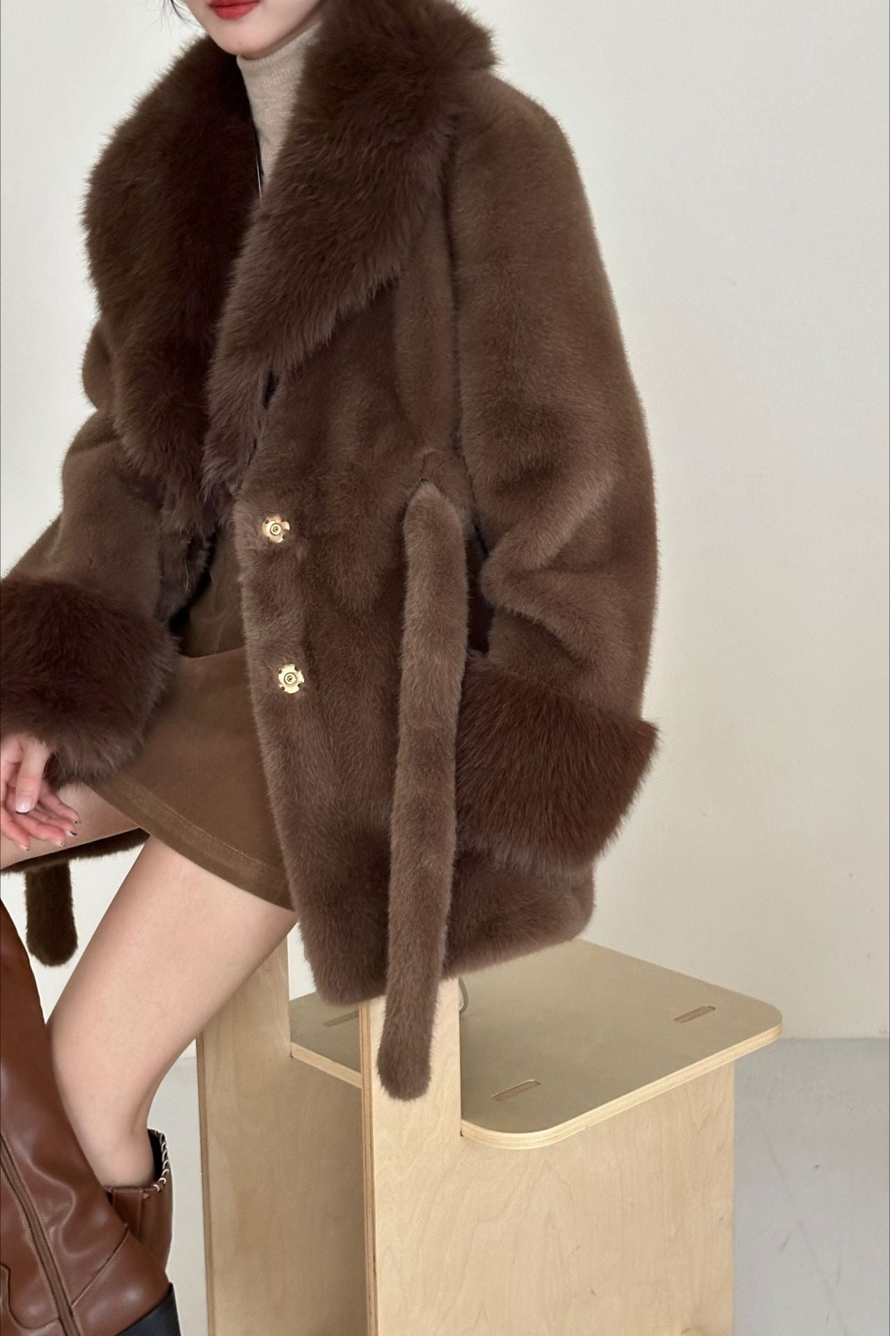 Faux Animal Fur Suede Mid-Length Notch Collar Tie Waist Coat