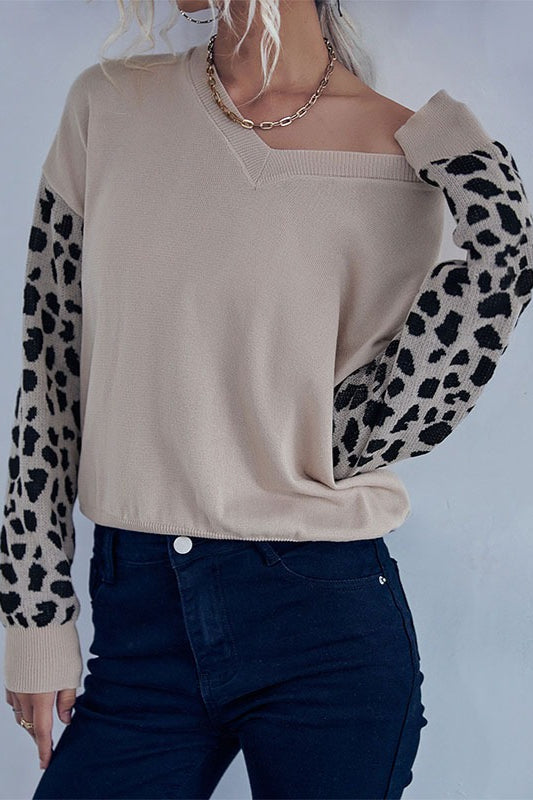 PrincessAce Knit V-Neck Leopard Panel Sweater for Elegance