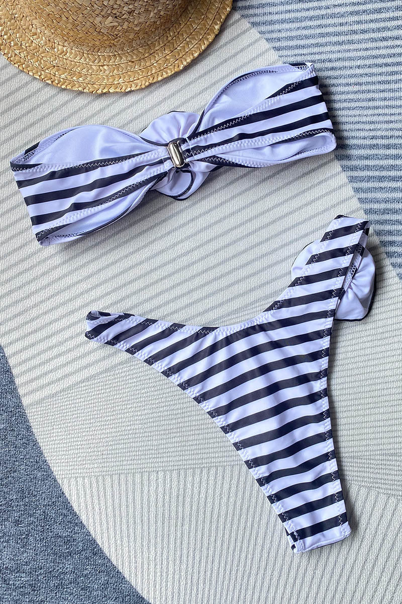 Three-dimensional flower split women's swimsuit - Fashionpara