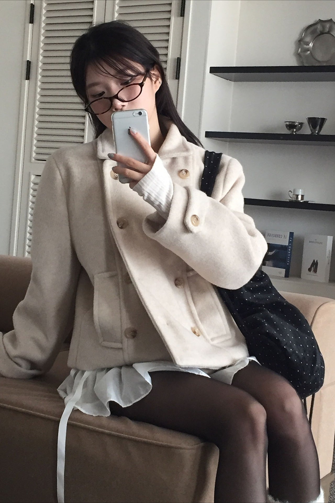 Vintage Fleece-Lined Wool Blend Short Coat for Stylish Comfort