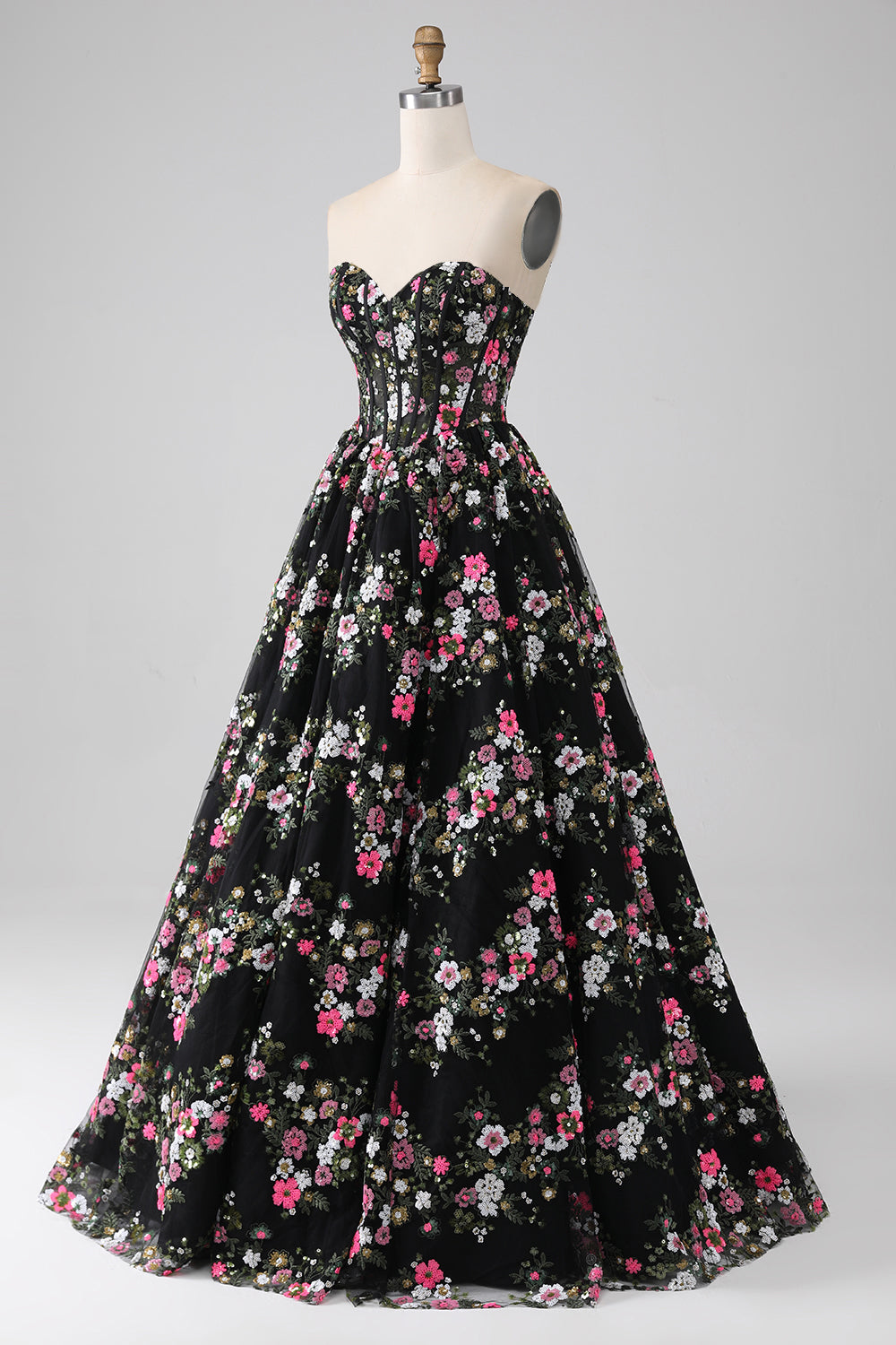 Luxurious Black A Line Sweetheart Corset Prom Dress with Appliques