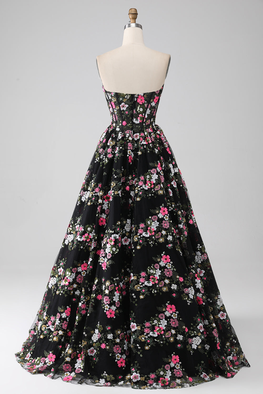 Luxurious Black A Line Sweetheart Corset Prom Dress with Appliques