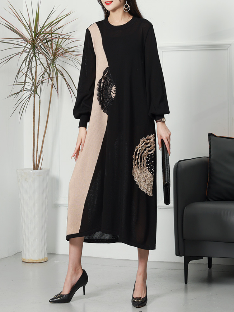 Two-Tone Knit Round Neck Balloon Sleeve Appliqué Midi Dress 5