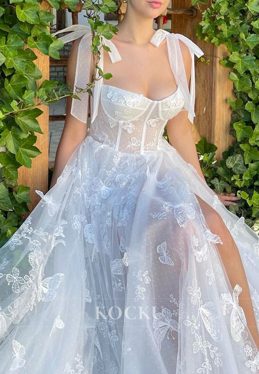 Appliques Lace Spaghetti Straps Sleeveless Prom Dresses with High Split