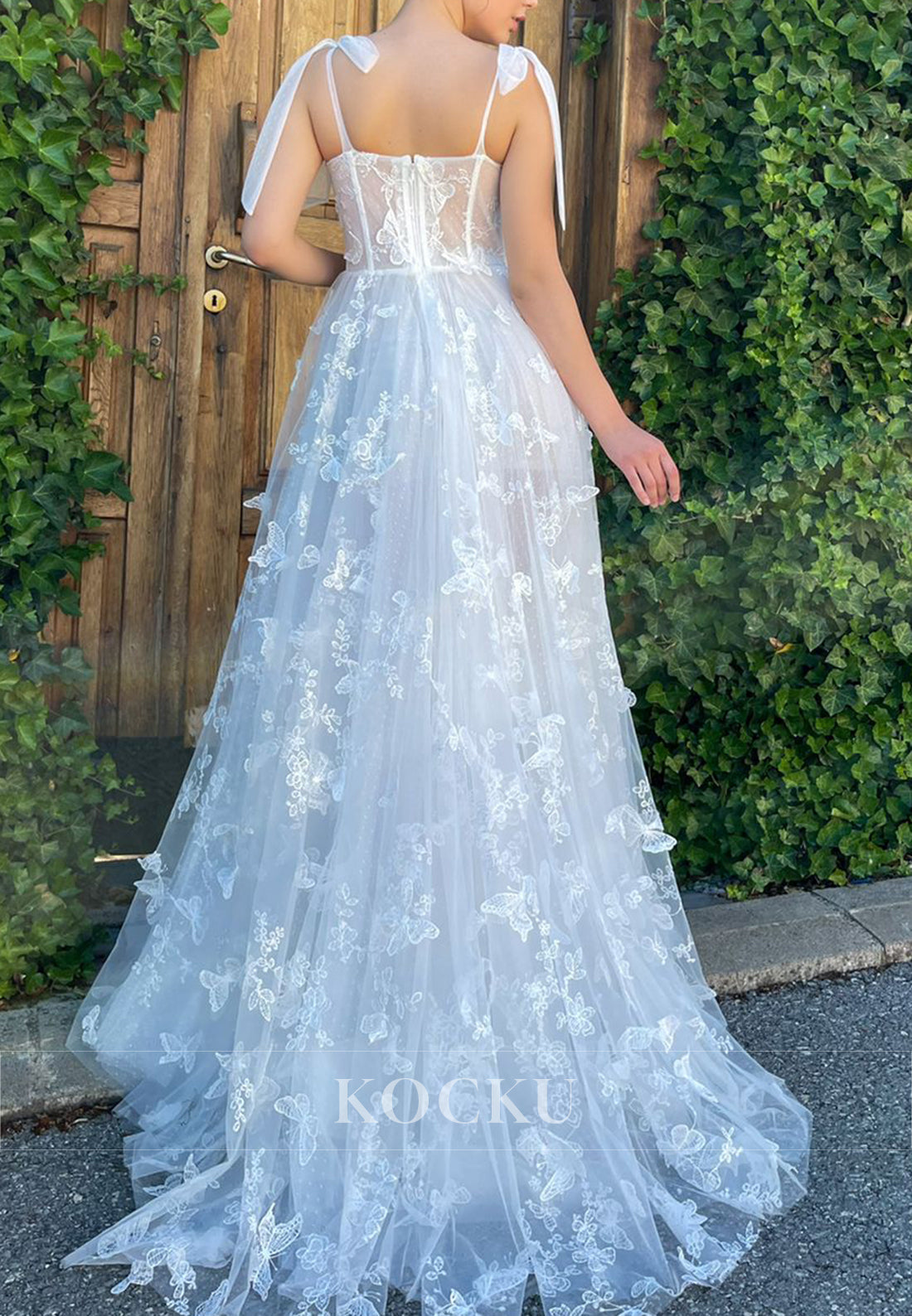 Appliques Lace Spaghetti Straps Sleeveless Prom Dresses with High Split