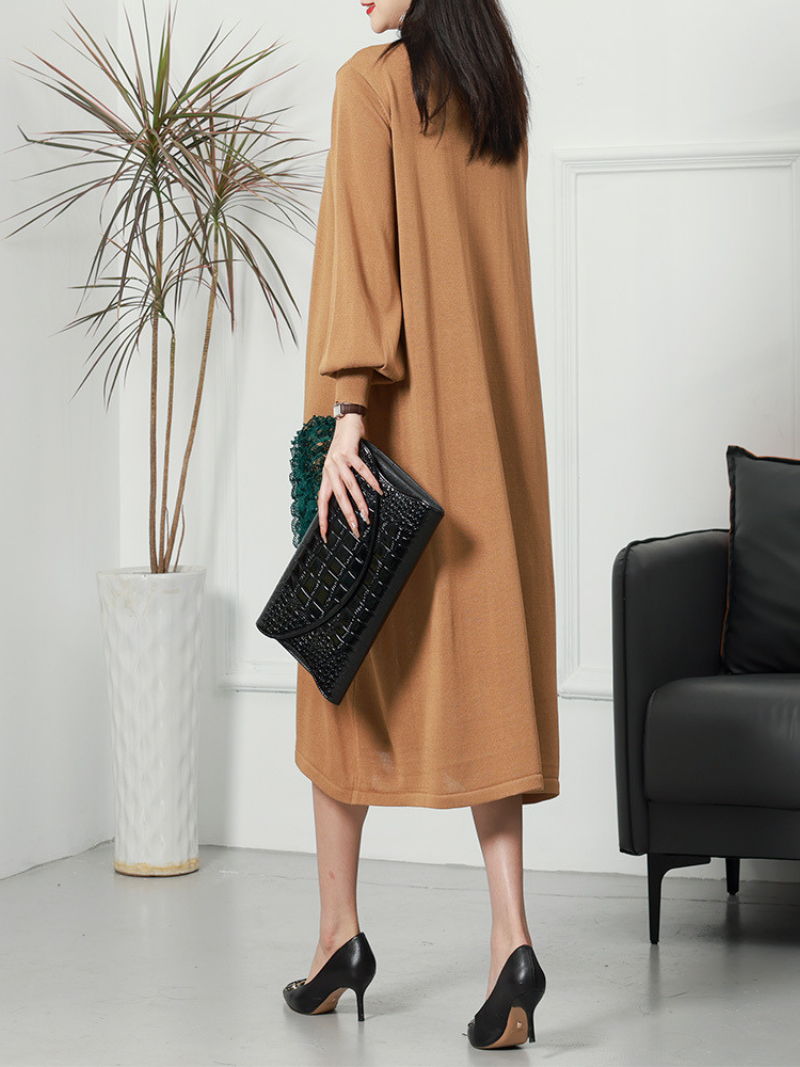 Two-Tone Knit Round Neck Balloon Sleeve Appliqué Midi Dress 9