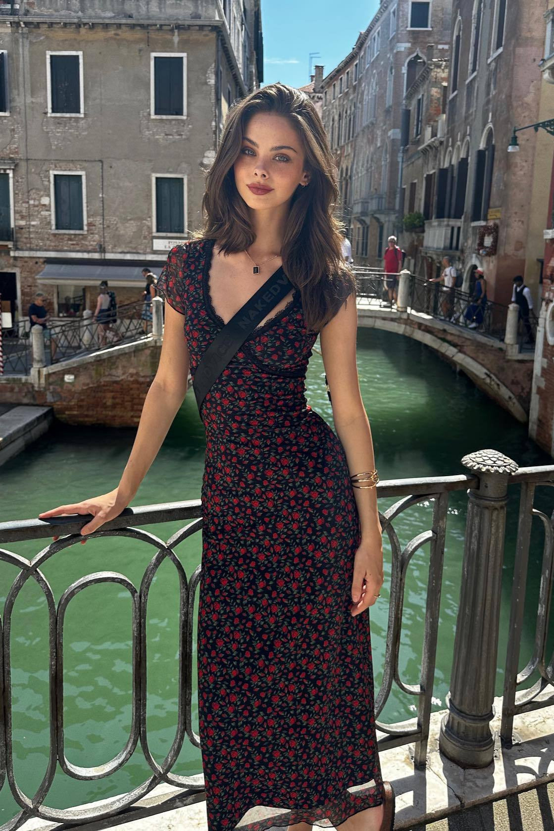 Floral Print V-Neck Cap Sleeve Bodycon Midi Dress
