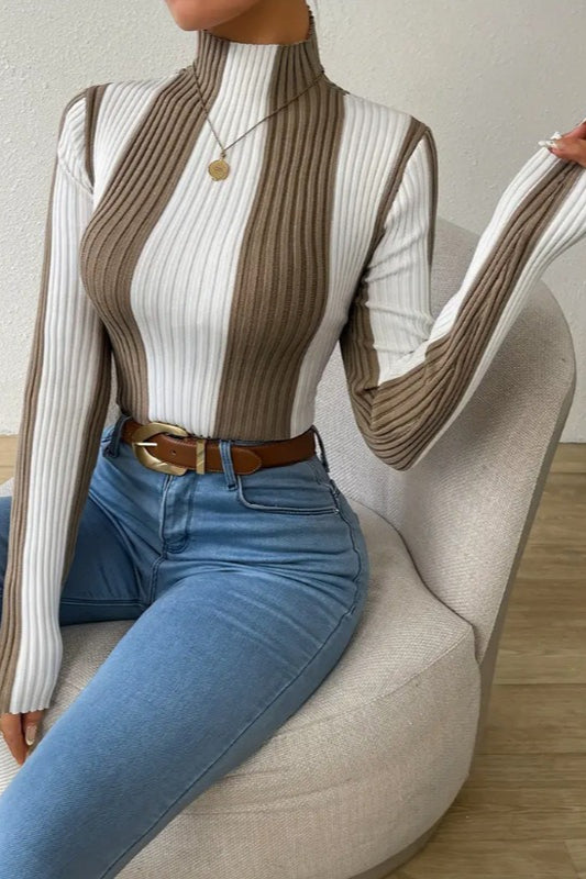 Classic Black White Vertical Stripe Knit Top 4