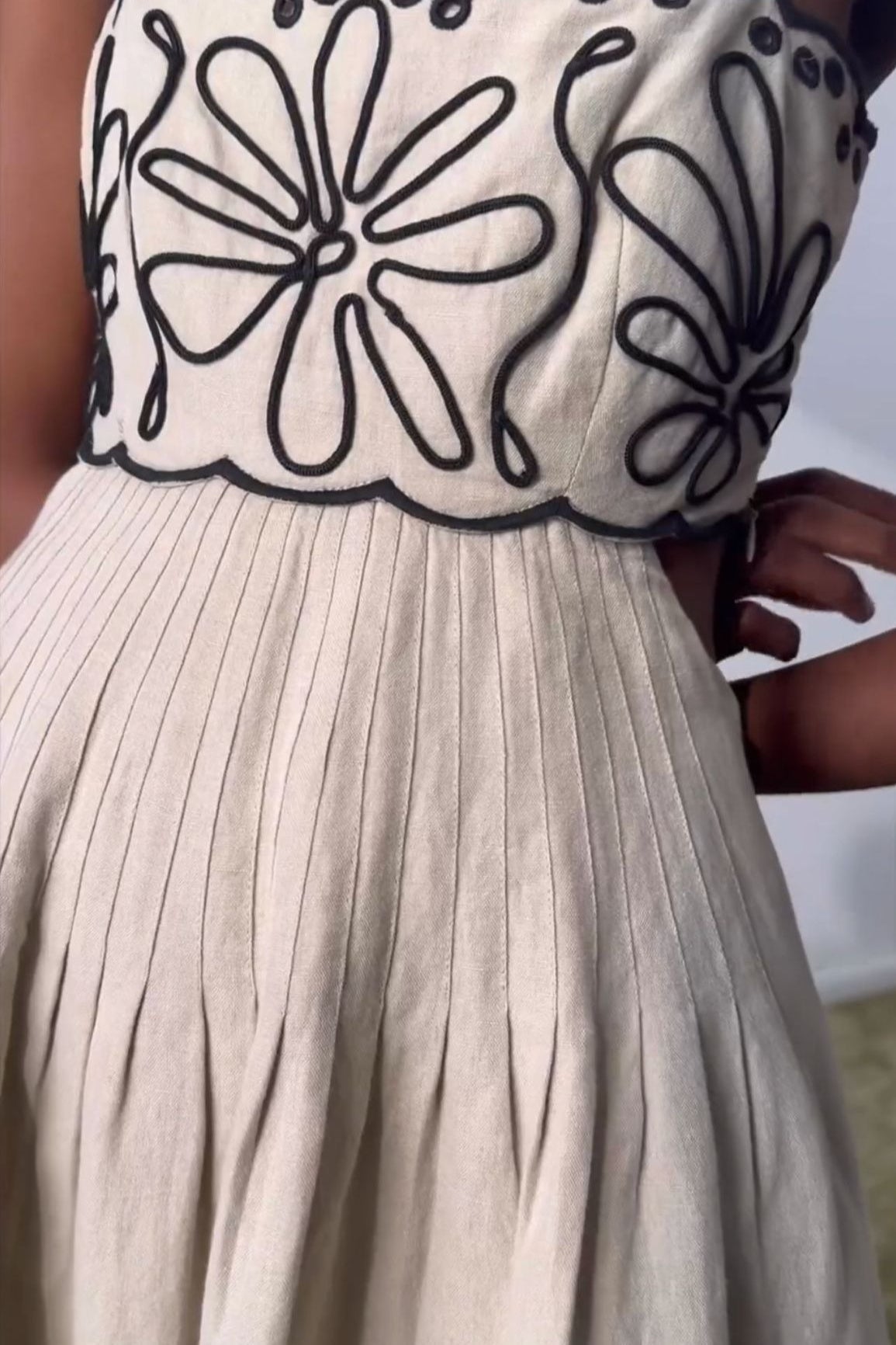 Embroidered Square Neck Pleated A-Line Dress 5