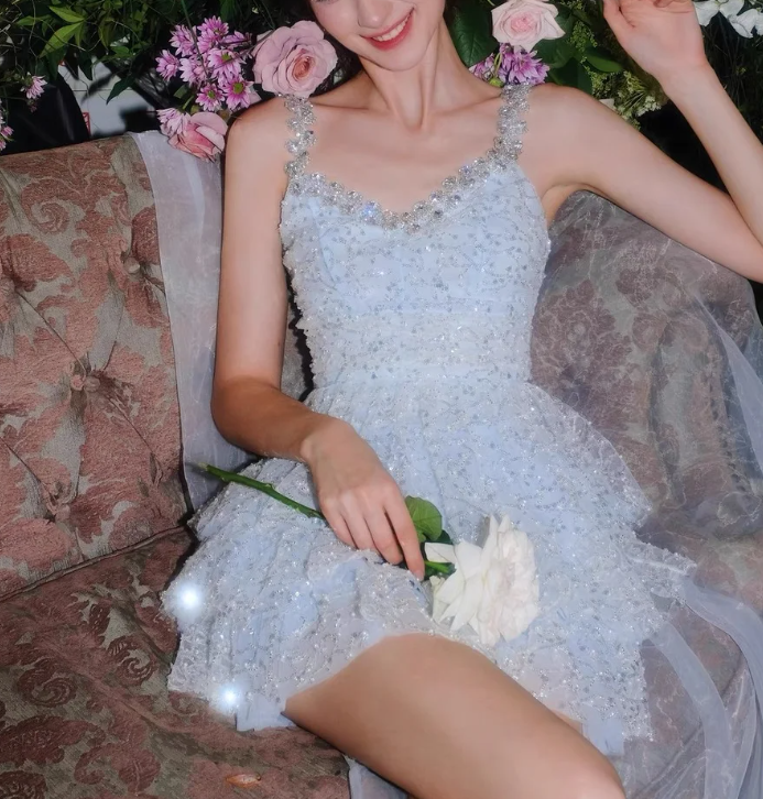 Sparkly V Neck Spaghetti Straps Tulle Sequin Beaded 18th Birthday Outfits Sky Blue Short Formal Homecoming Dress D050