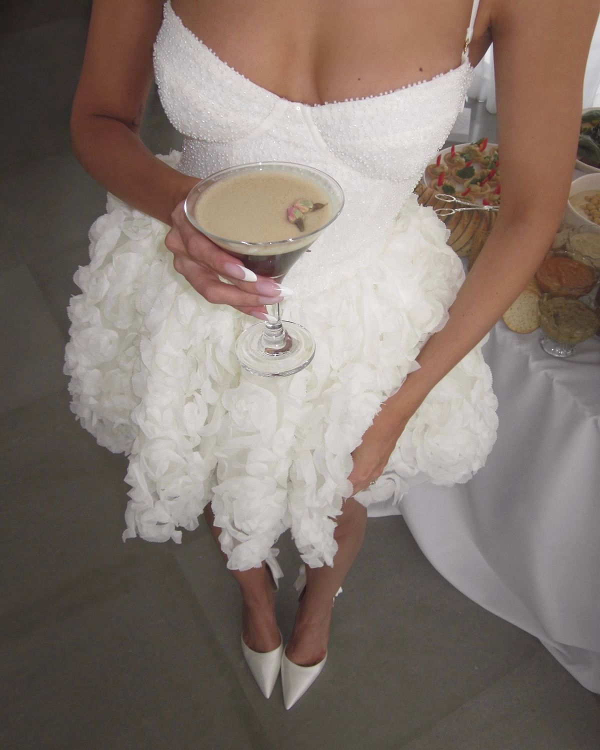 Classy Spaghetti Straps White Sequin Tulle Rose Flowers A Line Short Birthday Outfits Formal Homecoming Dress D190