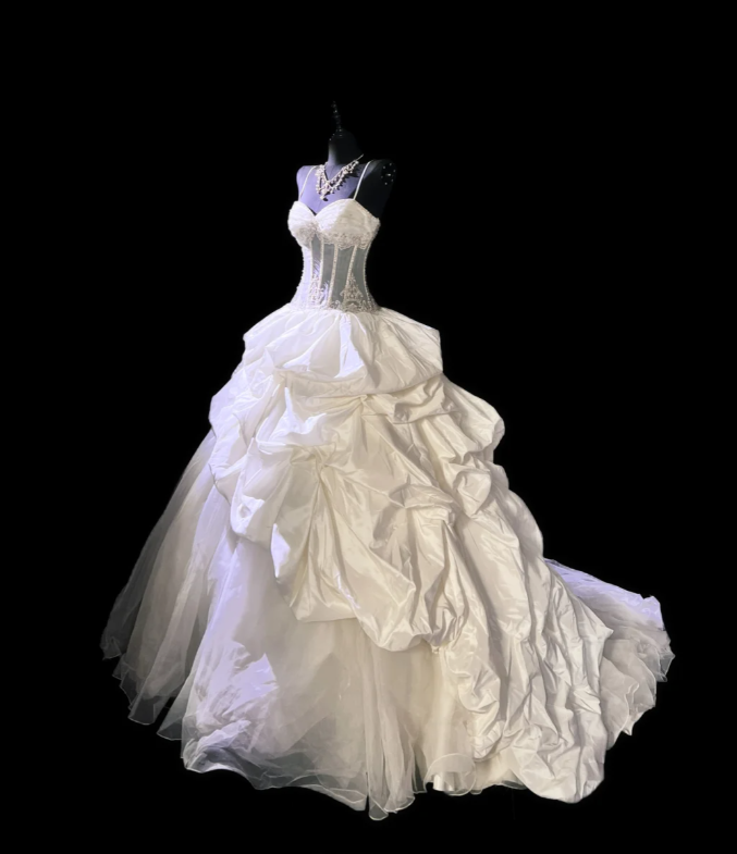 Pretty Spaghetti Straps Tulle Satin Pleated Beaded White Formal Wedding Dress Bridal Dress D552