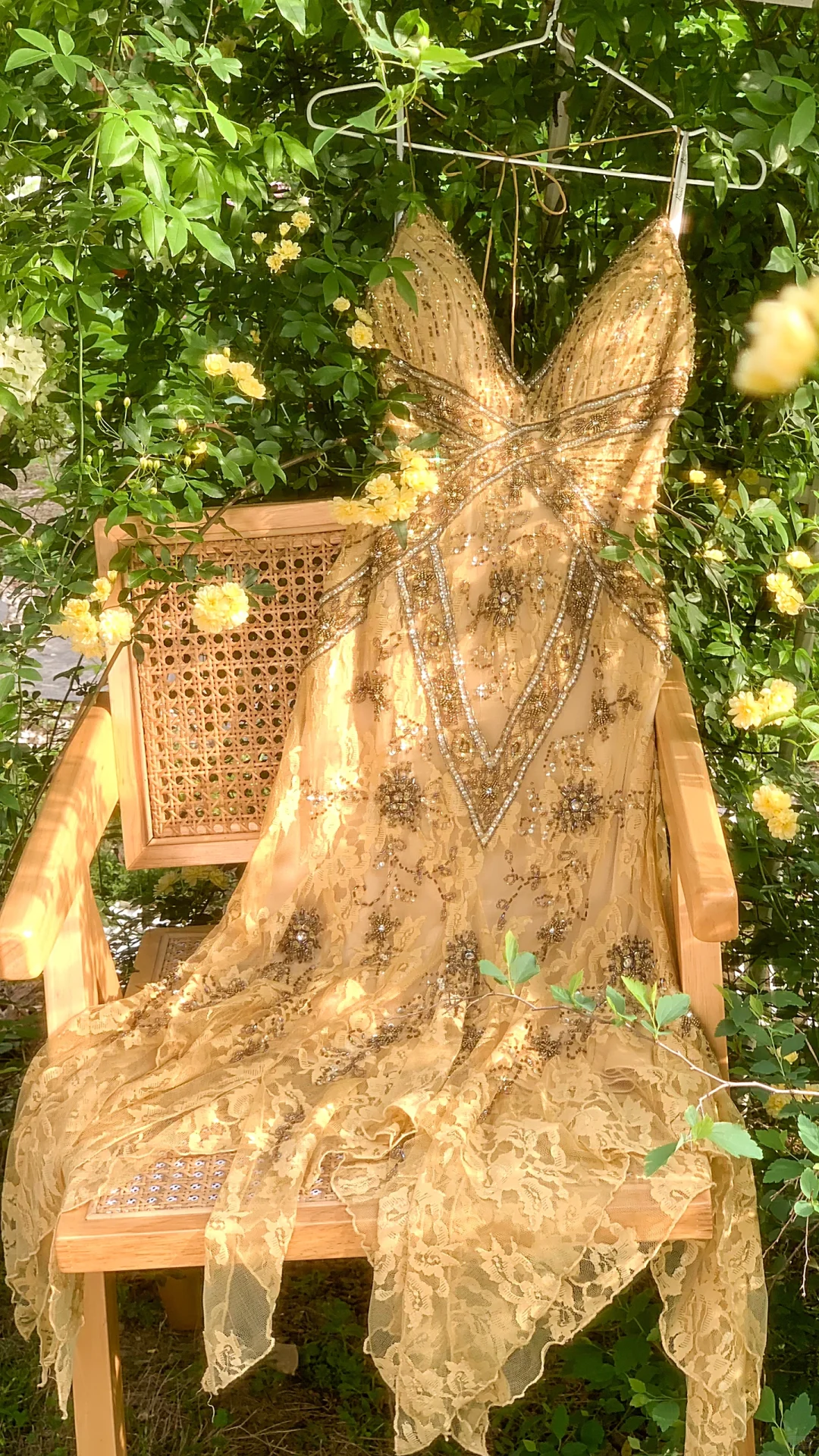 Vintage Spaghetti Straps Lace Sequin Mermaid Evening Dress Long Prom Dress S726