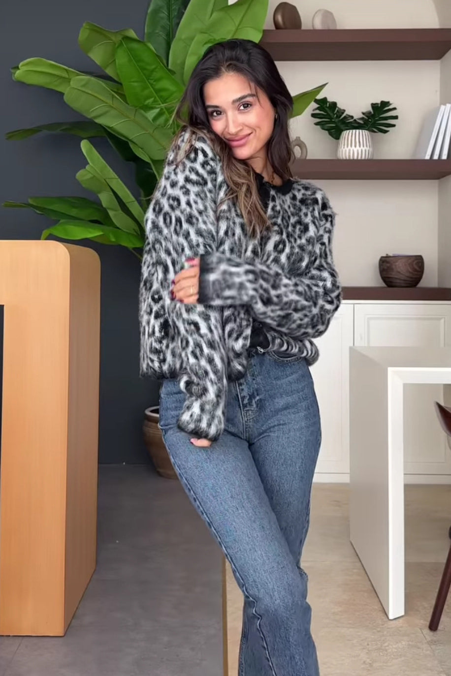 Soft Touch Leopard Print Cardigan for Effortless Style