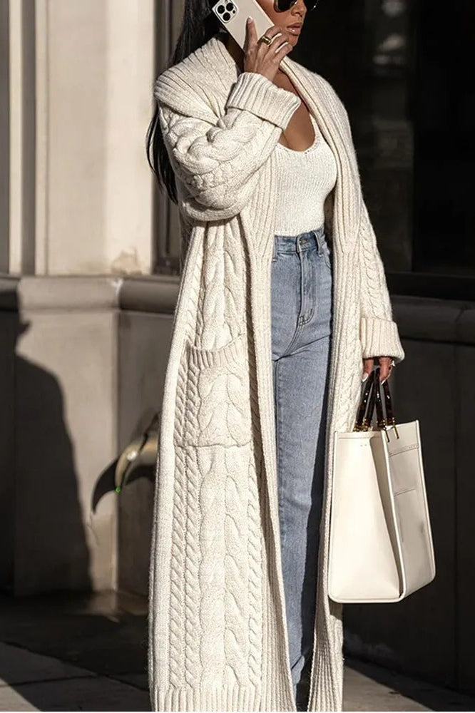 Knitted White Lapel Woolen Double Pocket Overcoat