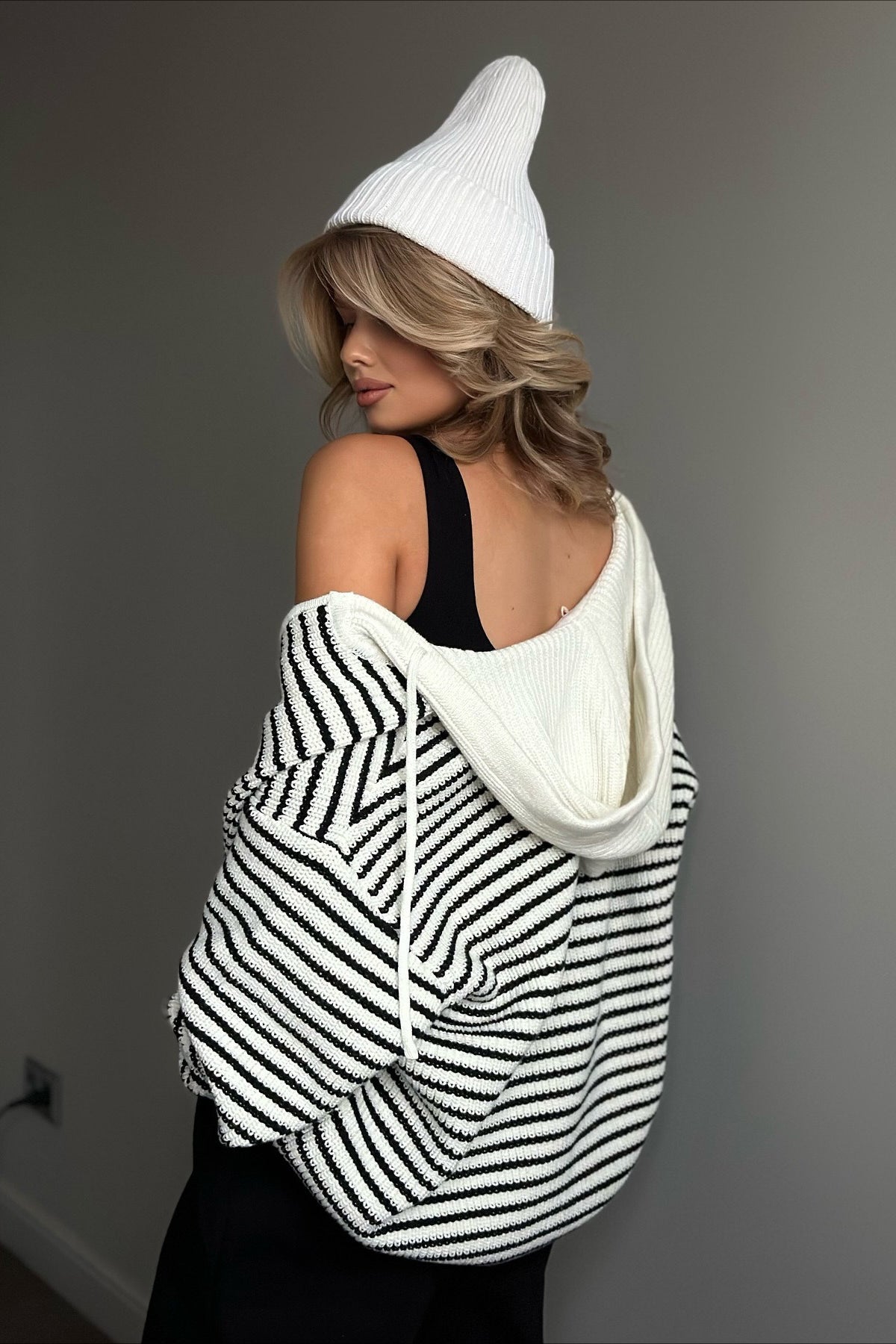 Retro Color Block Zip Cardigan for Stylish Comfort