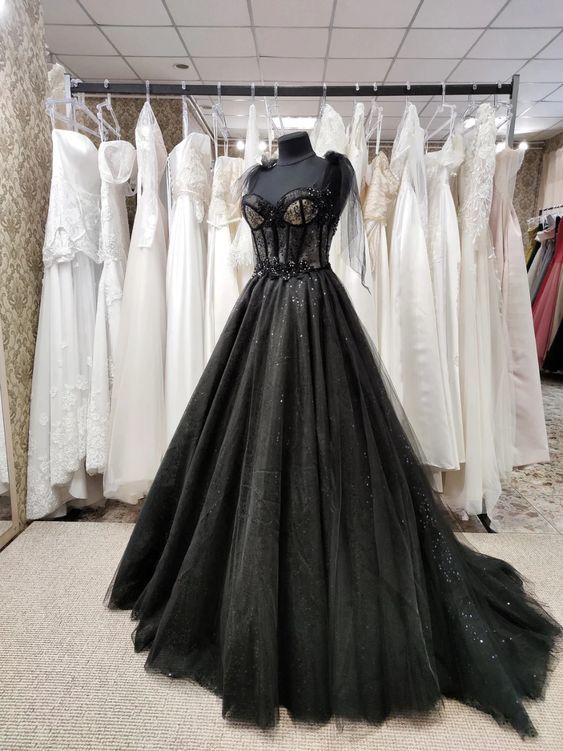 Black Wedding Dresses with Beaded Lace Appliques