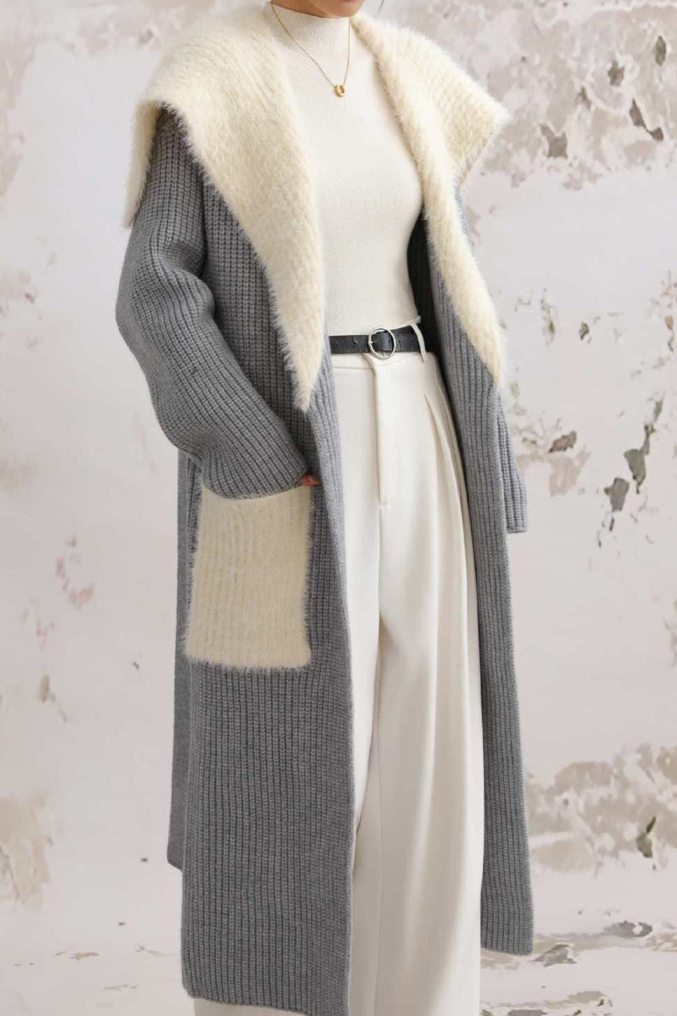Chic PrincessAce Faux Fur Collar Loose Knit Overcoat