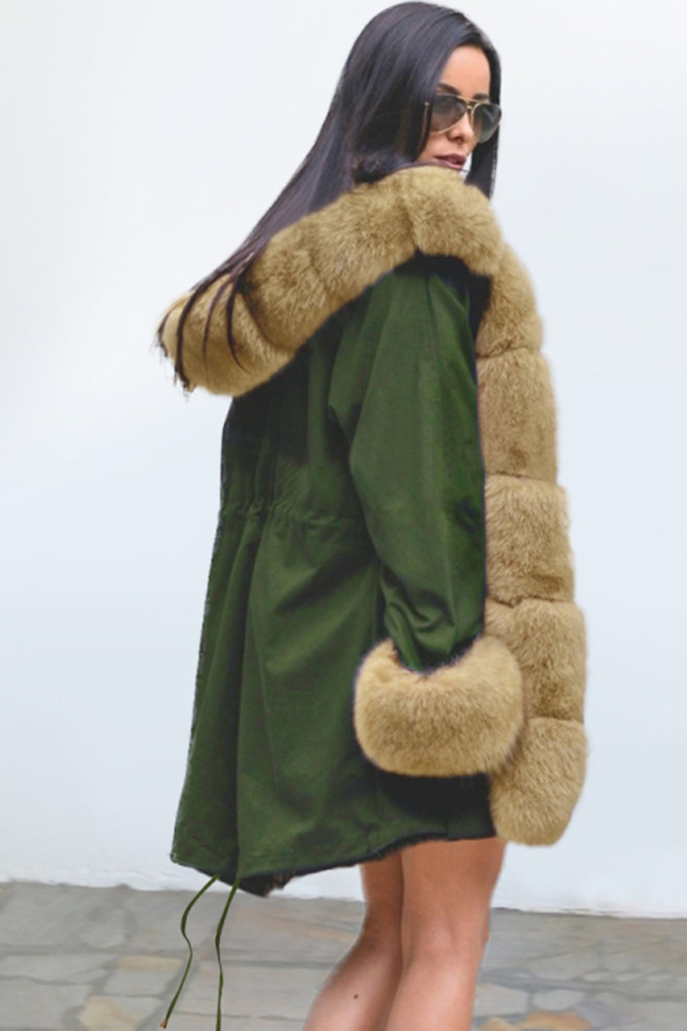 Elegant Wool Collar Cashmere Coat for Luxurious Warmth