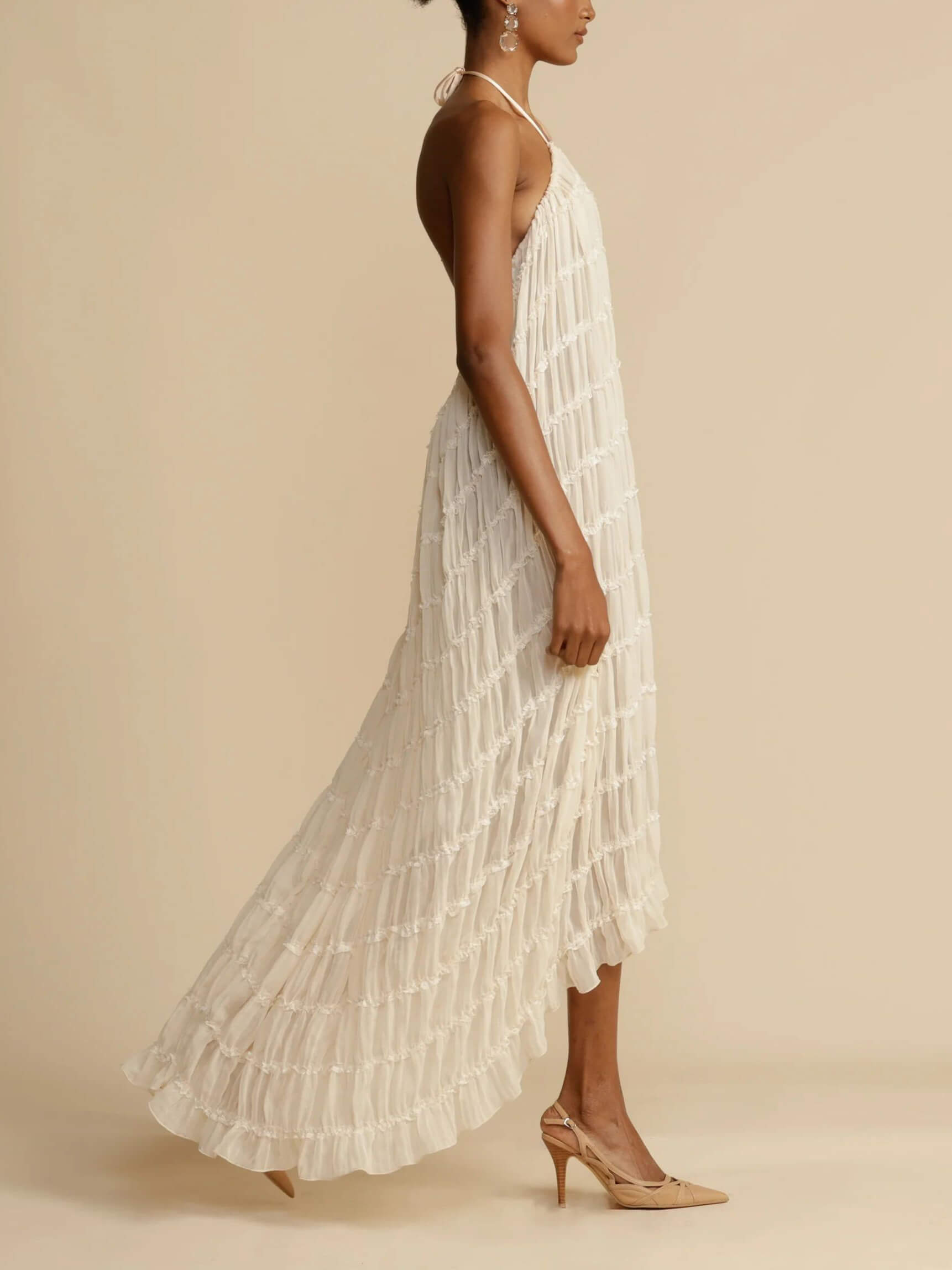 Charming Pleated Drawstring Waist Tiered Halterneck Midi Dress - Fashionpara