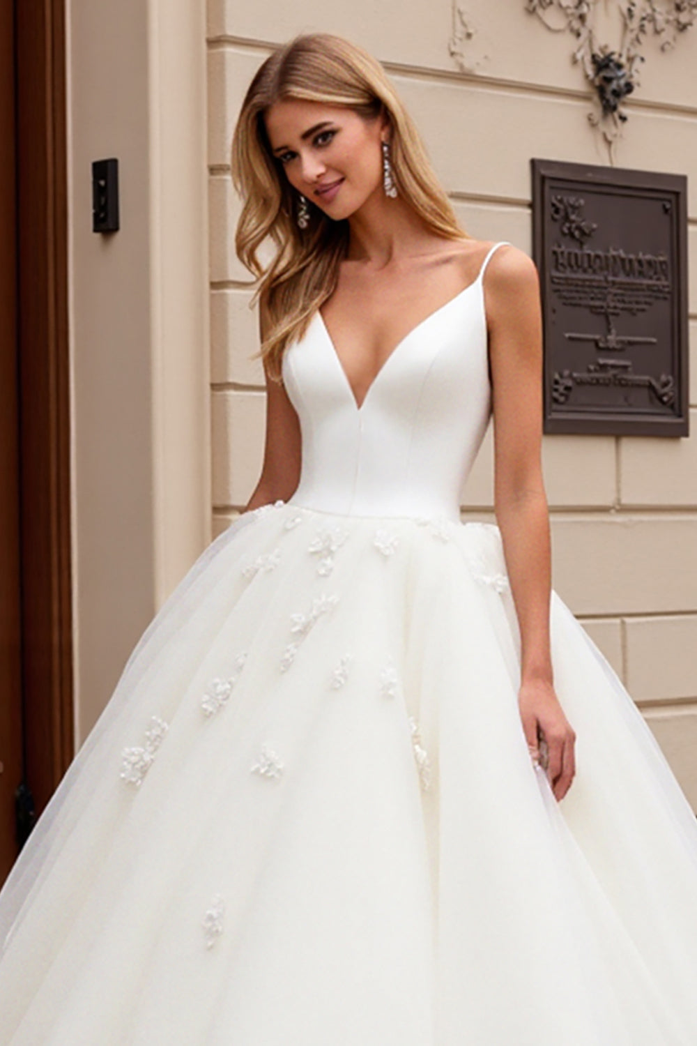 Ivory A-Line Spaghetti Straps Tulle Bridal Dress - Fashionpara