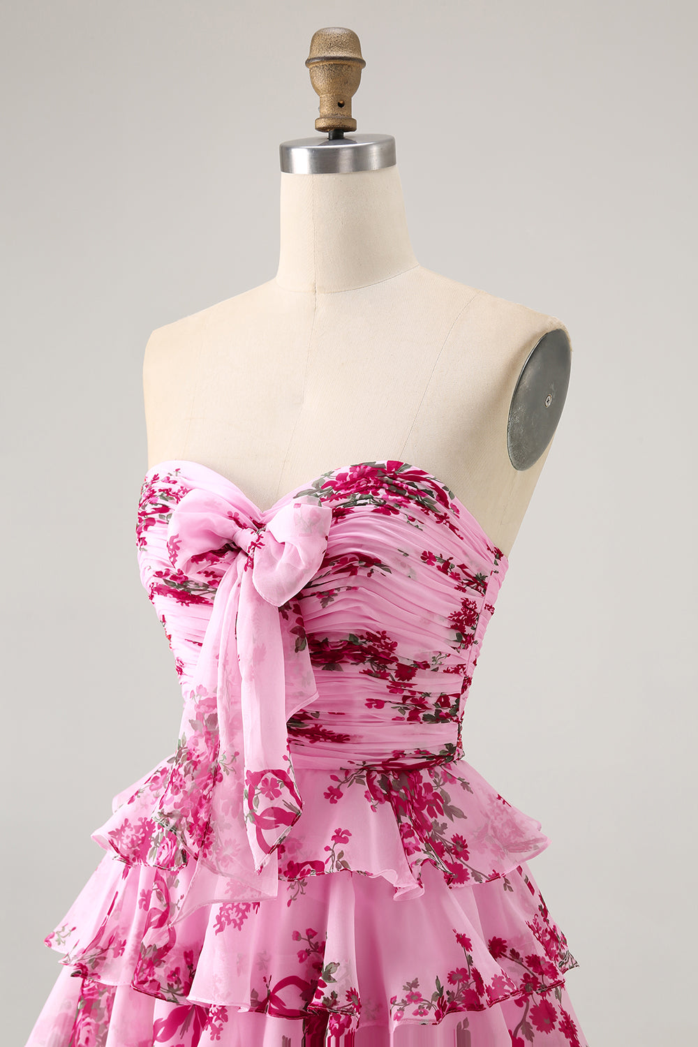 White Blue Flower A-line Strapless Tiered Mini Homecoming Dress with Front Bow