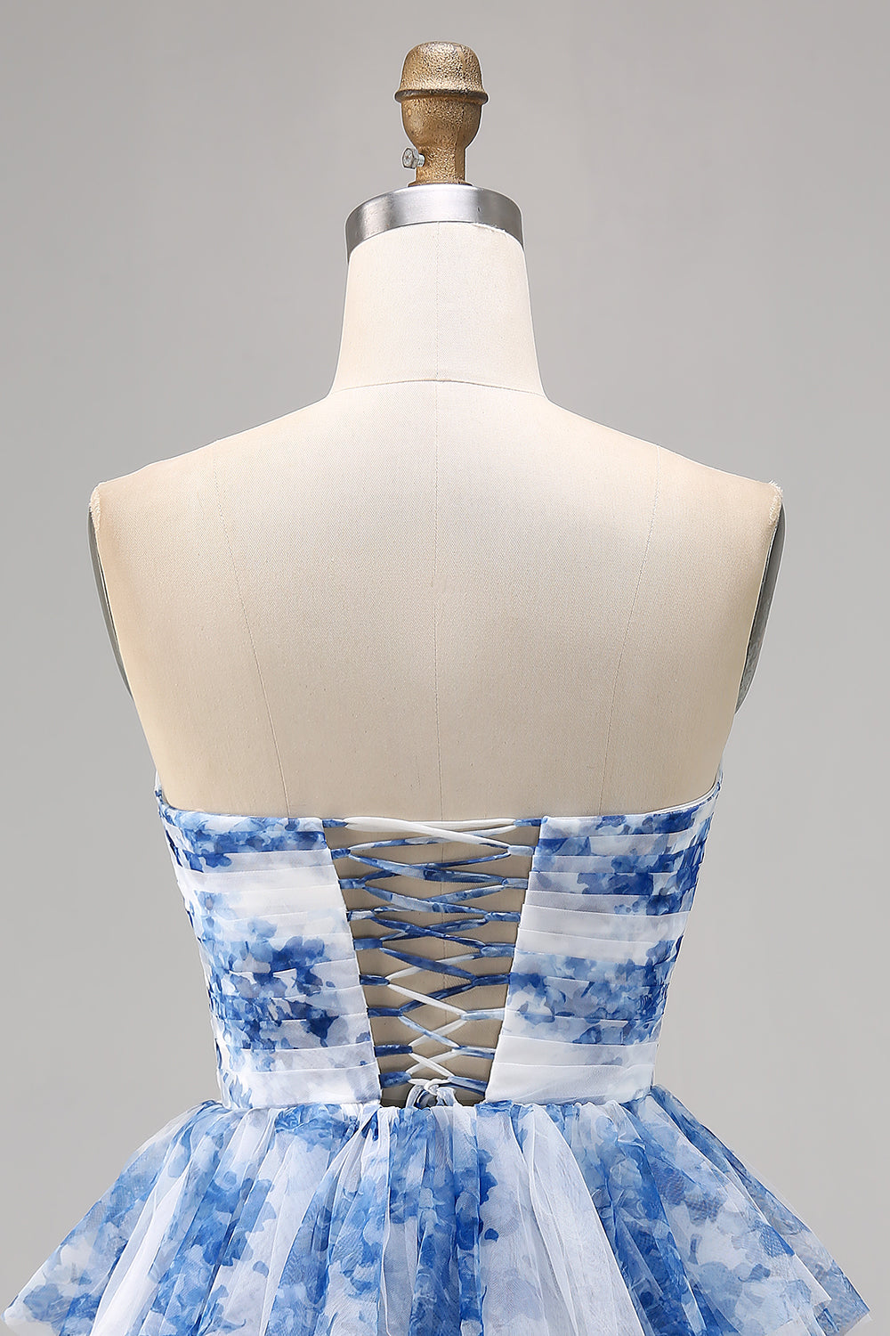 White and Blue Floral Ruffled Sweetheart Short Homecoming Dress with Bows
