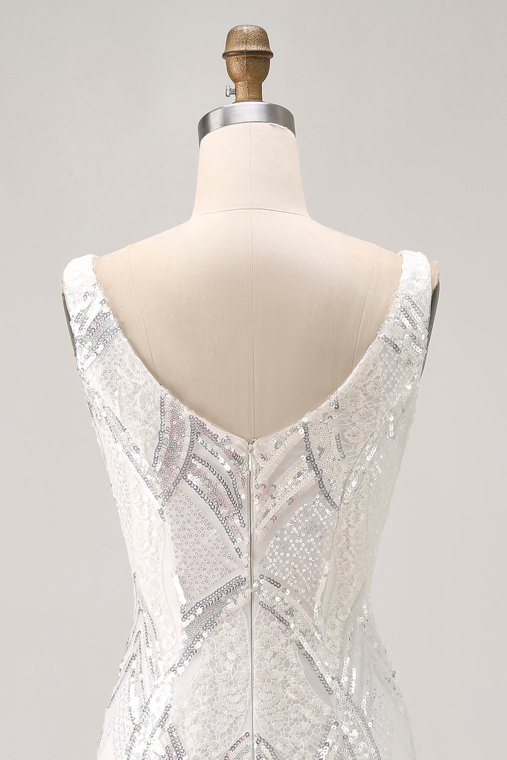 Sparkly White Tight V-Neck Short Homecoming Dress with Lace