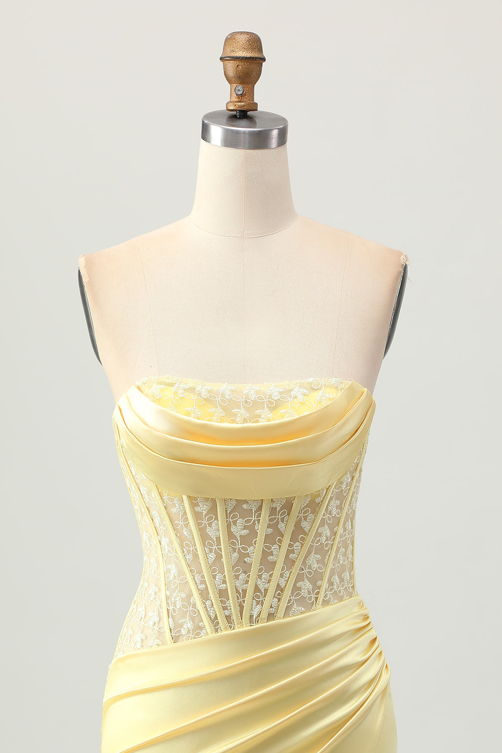 Yellow Strapless Corset Tight Short Homecoming Dress with Lace