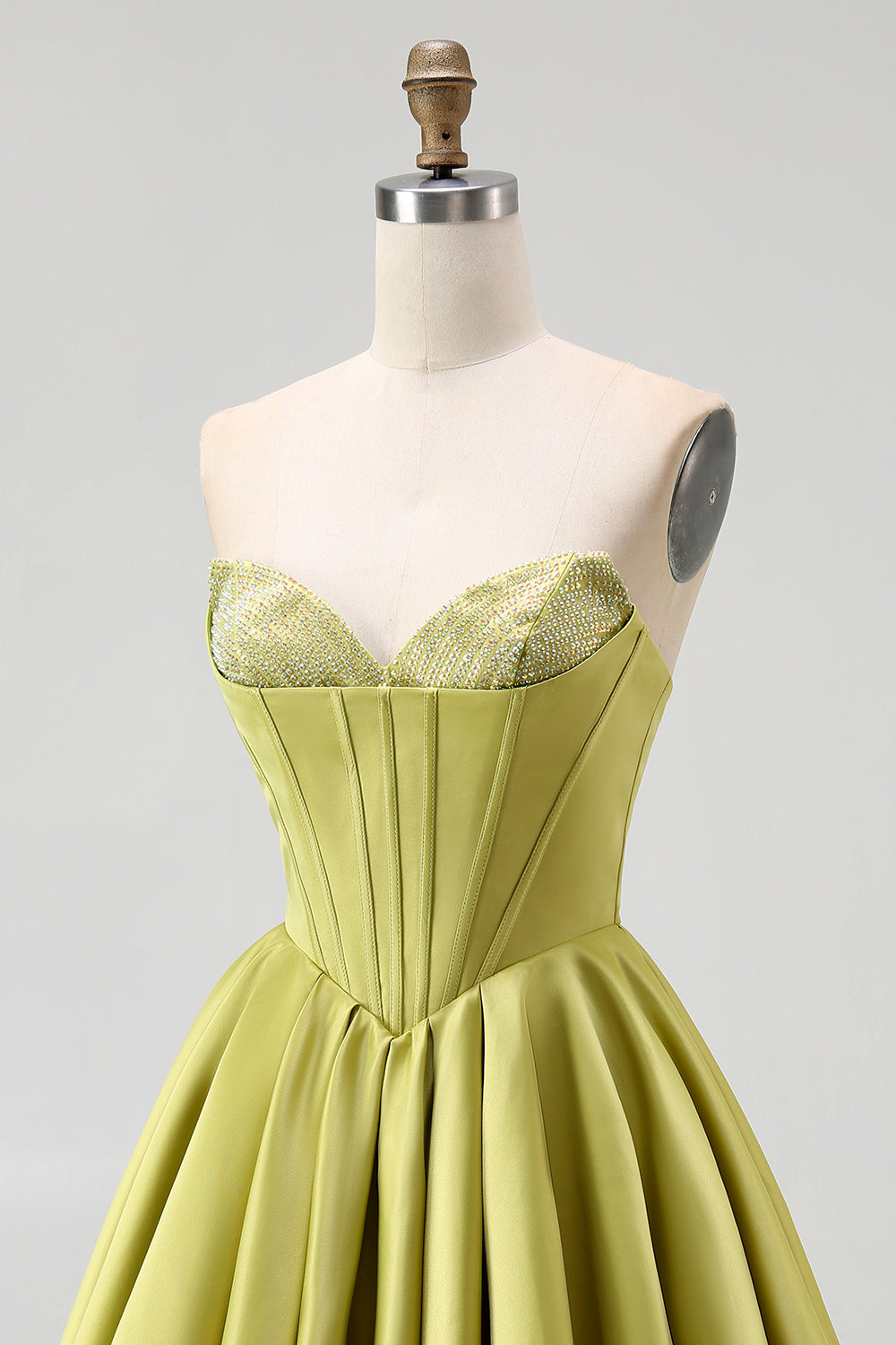 Sparkly Green Sweetheart Satin A-Line Short Homecoming Dress with Beading