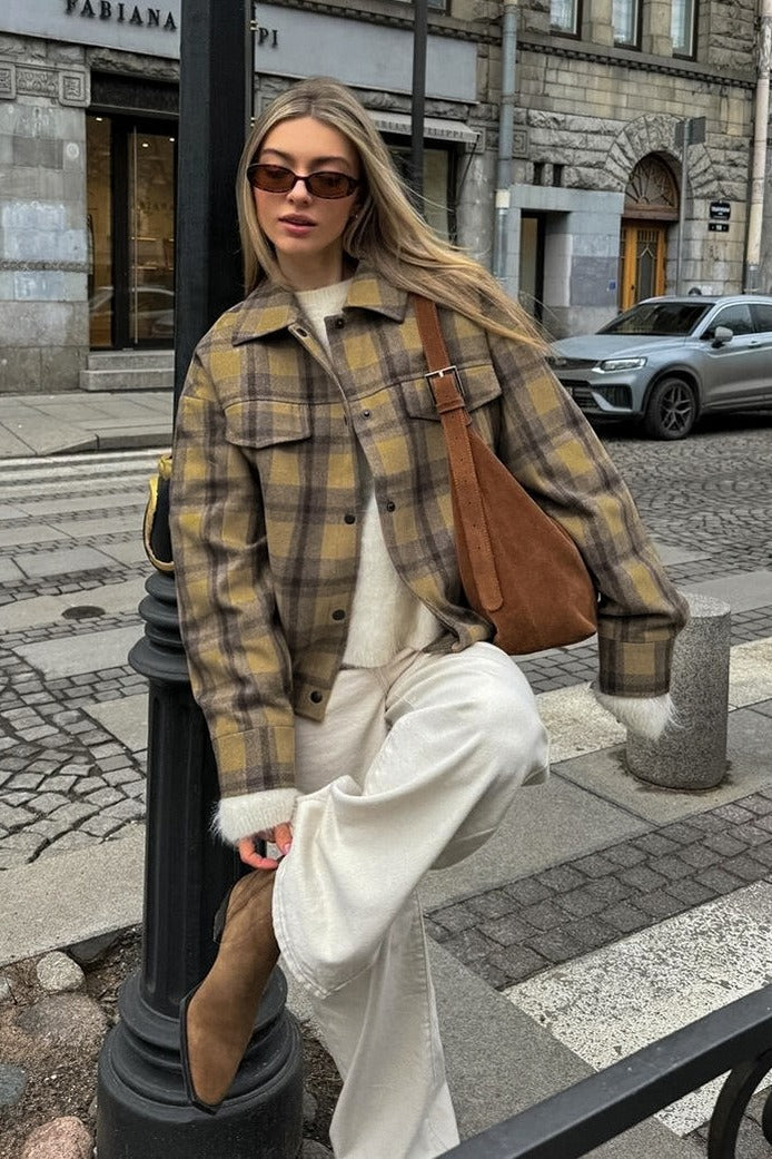 Stylish Loose Fit Plaid Wool Coat for Cozy Warmth