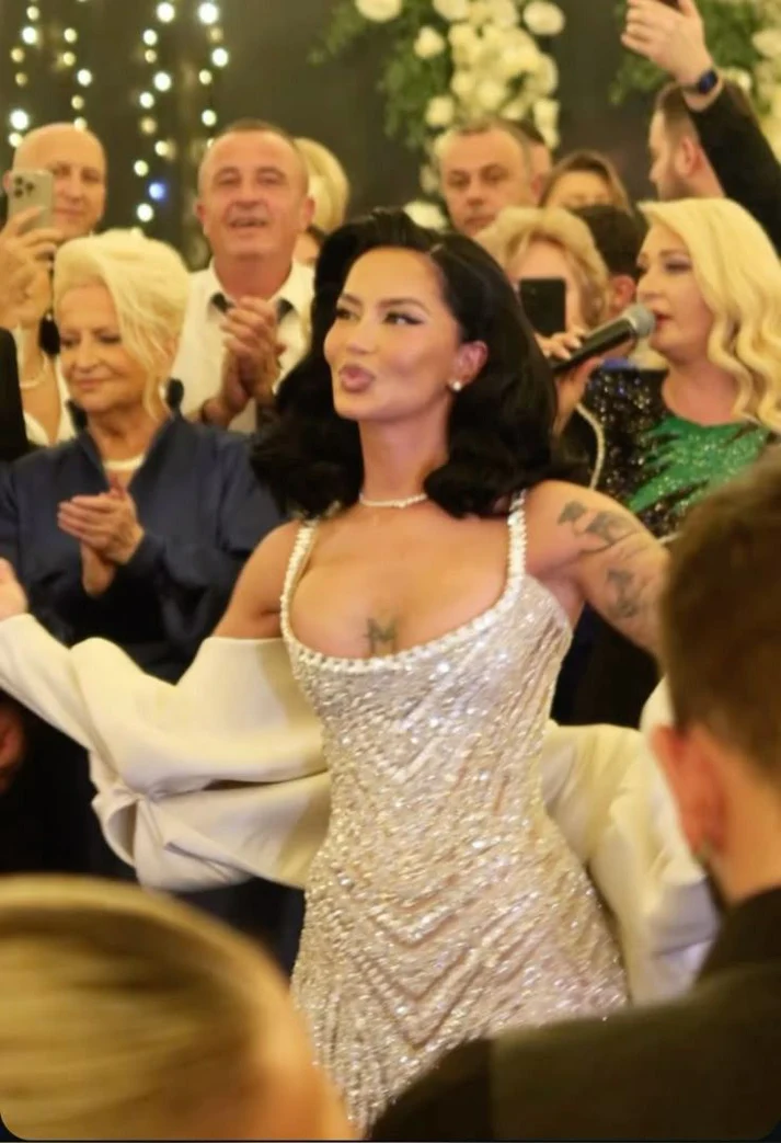 Sexy Mermaid Straps Champagne Sequin Long Prom Dresses Inspiration Prom Dress Senior Graduation Dress - Fashionpara