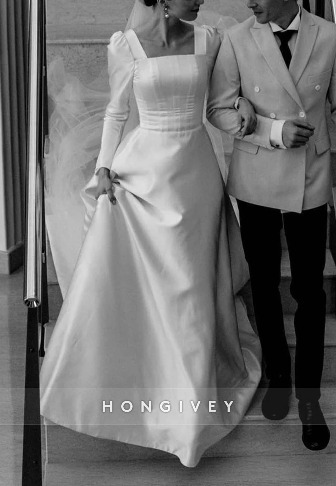 Pleated Square Court Train A-line Long Sleeve Vintage Wedding Dress