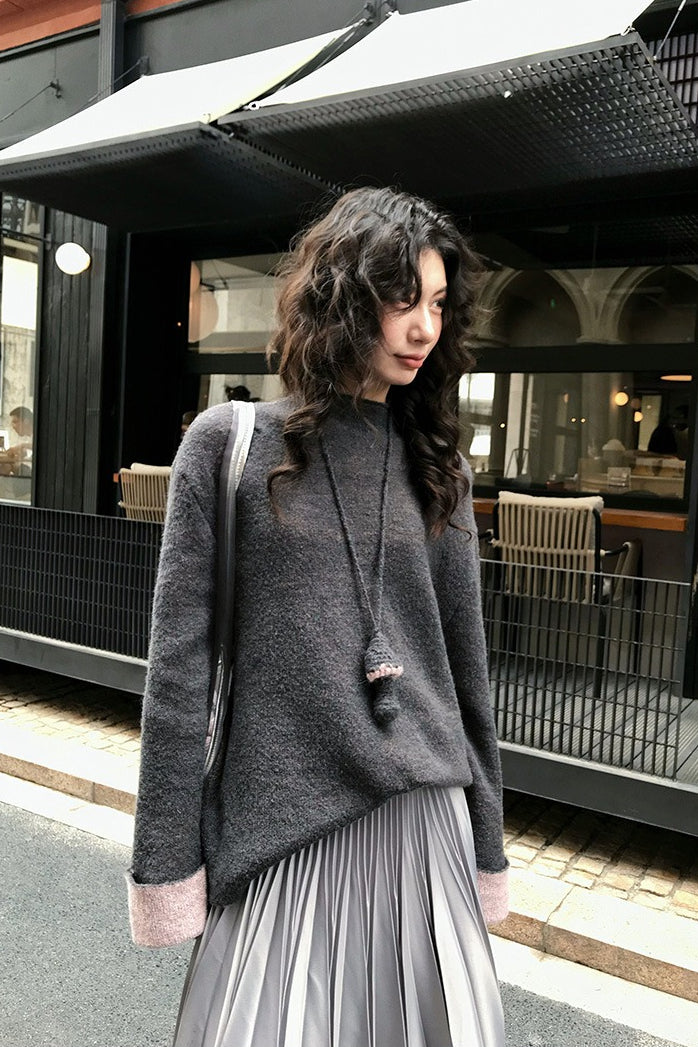 Color-Block Mock Neck Knit Sweater for Effortless Style