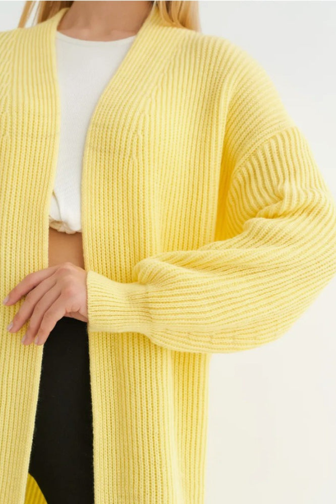 Chic Long-Length Knit Cardigan for Cozy Layering Style