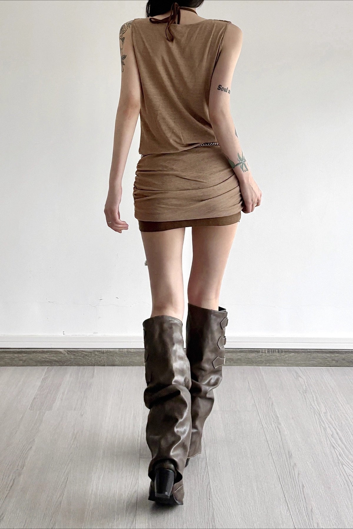 V-Neck Sleeveless Bodycon Mini Dress in Brown - View 4