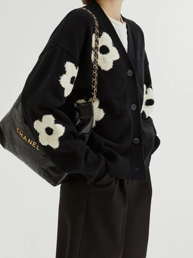 Elegant Jacquard Knit V-Neck Cardigan for Stylish Comfort