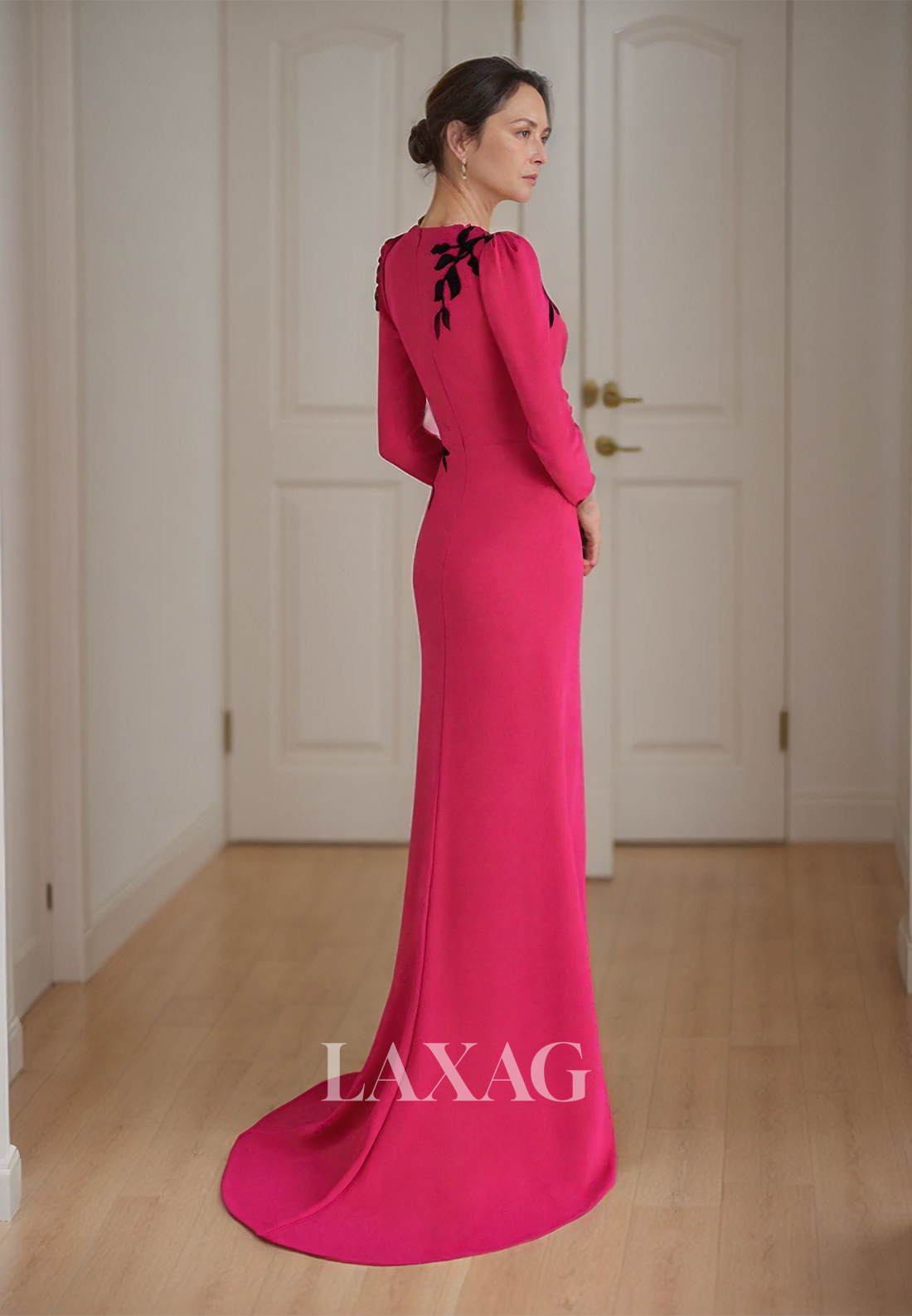 Scoop-Neck 3/4 Sleeves Foliage Motif Applique Floor-Length Mermaid Mother of the Bride Gowns