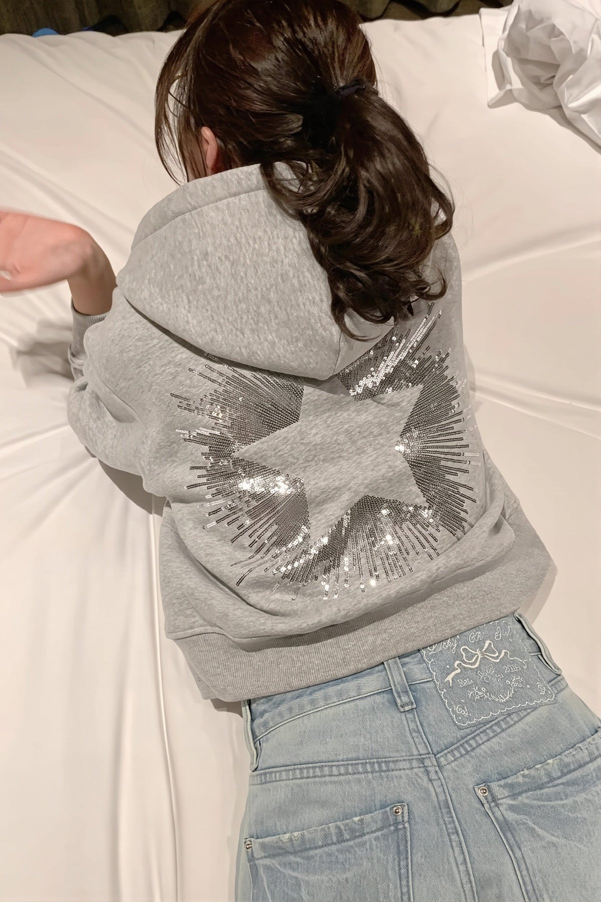 Sequin Star Cropped Pullover Hoodie 2