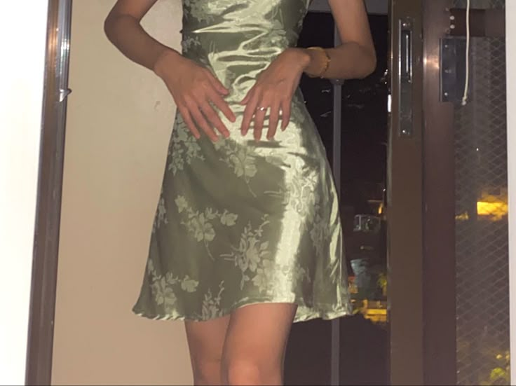 Elegant Spaghetti Straps Green Satin Printed Floral Short Homecoming Dress Birthday Dress D732